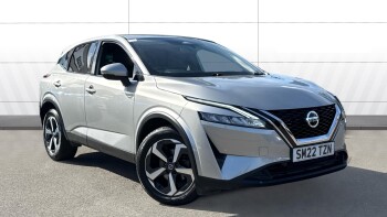Nissan Qashqai 1.3 DiG-T MH N-Connecta 5dr Petrol Hatchback